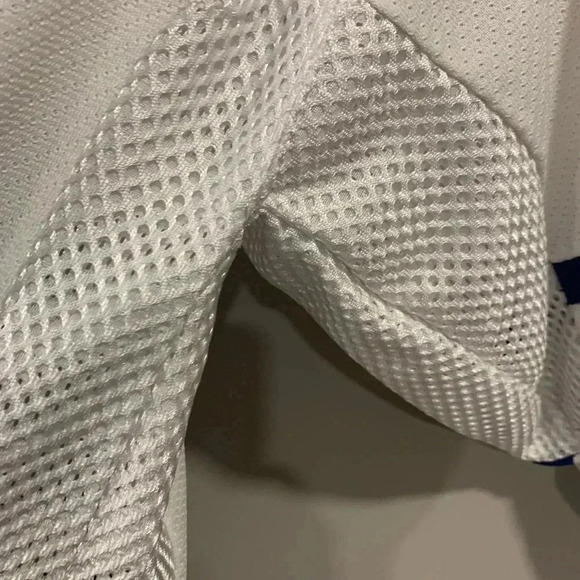 90’s Toronto Maple Leafs CCM NHL Hockey Jersey - Picture 5 of 11